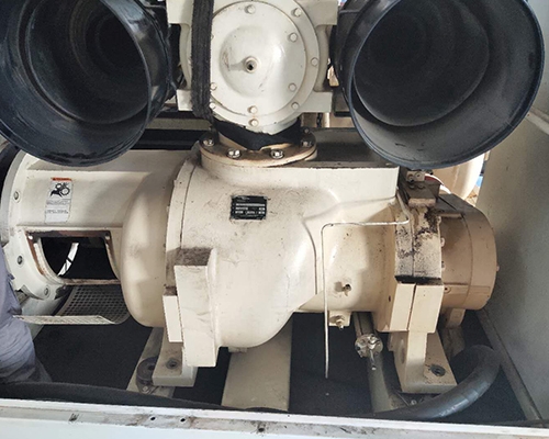 登?？諌簷C主機機頭大修